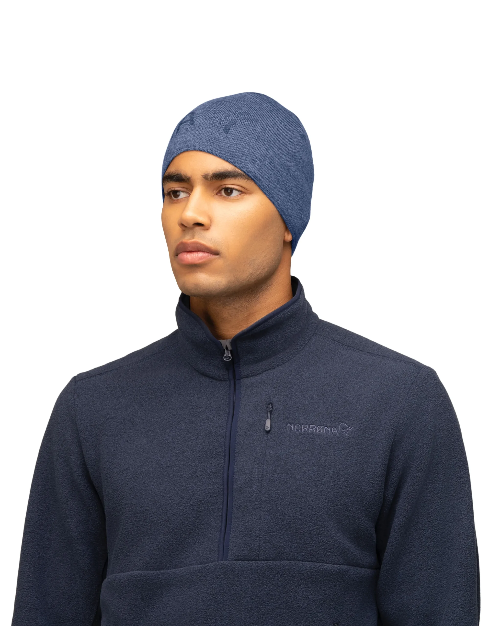 /29 light merinoUll logo Beanie